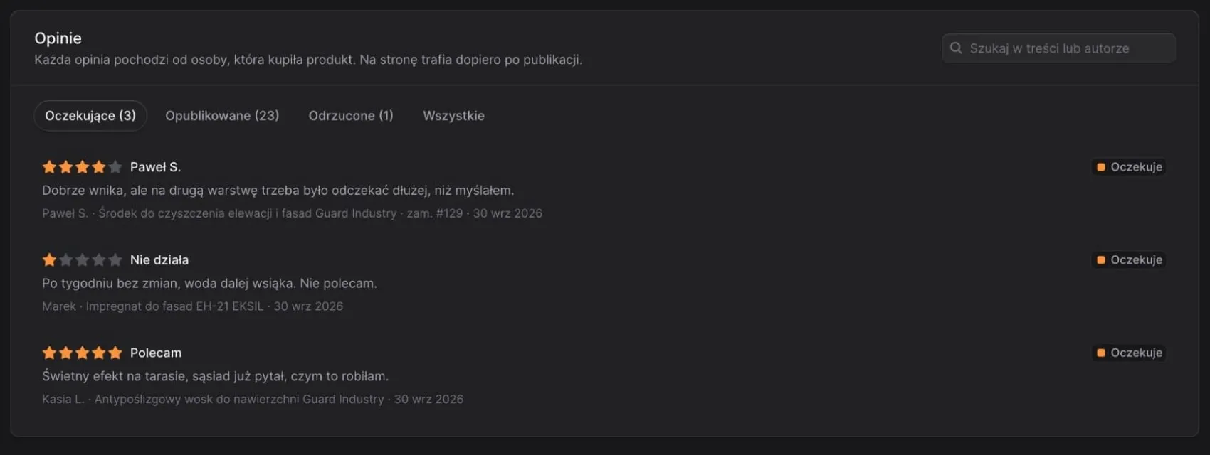 Strona Opinie w panelu Medusy: zakładki Oczekujące, Opublikowane, Odrzucone i Wszystkie oraz trzy opinie czekające na decyzję